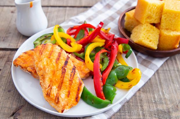Grilled Hot Chicken with grilled peppers and cornbread