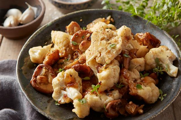Mushrooms and Cauliflower with Thyme