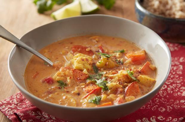 Roasted Cauliflower and Sweet Potato Curry Soup